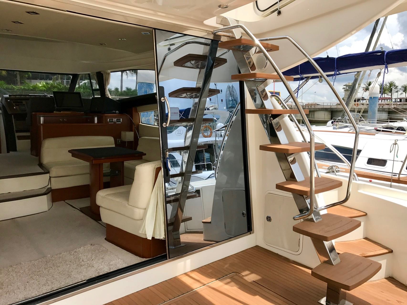 Jeanneau Yachts 51, кадр 3