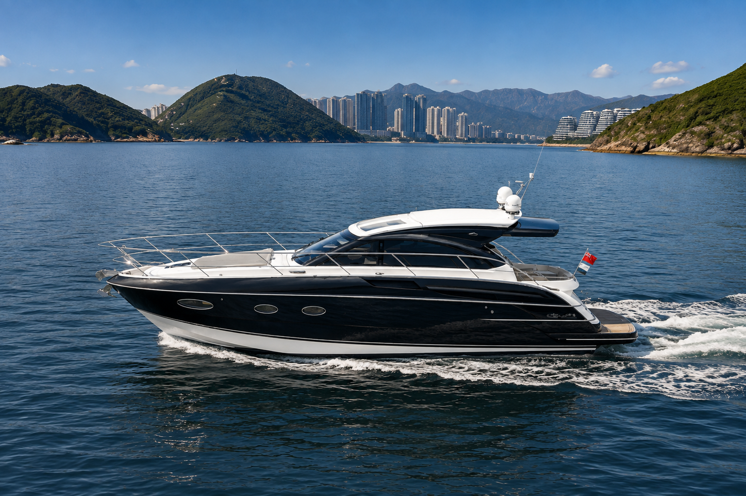Princess V48, кадр 2