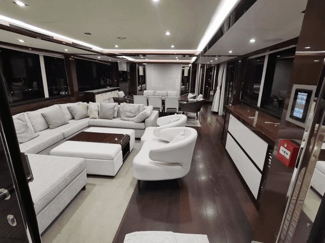Sunseeker 95. Listing image