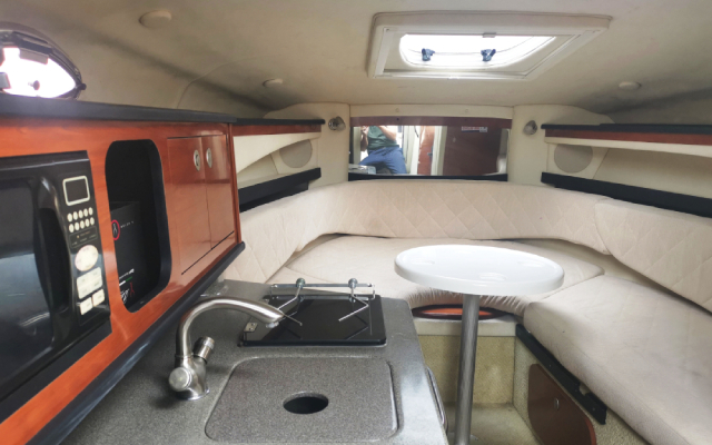 Sea Ray Sundancer 260, image 4
