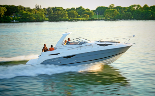 Larson Cabrio 315, Year to be confirmed. Listing image