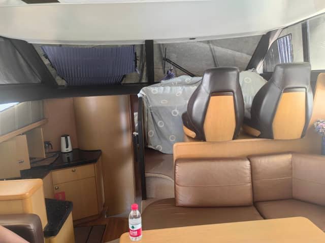 Princess 42, image 3
