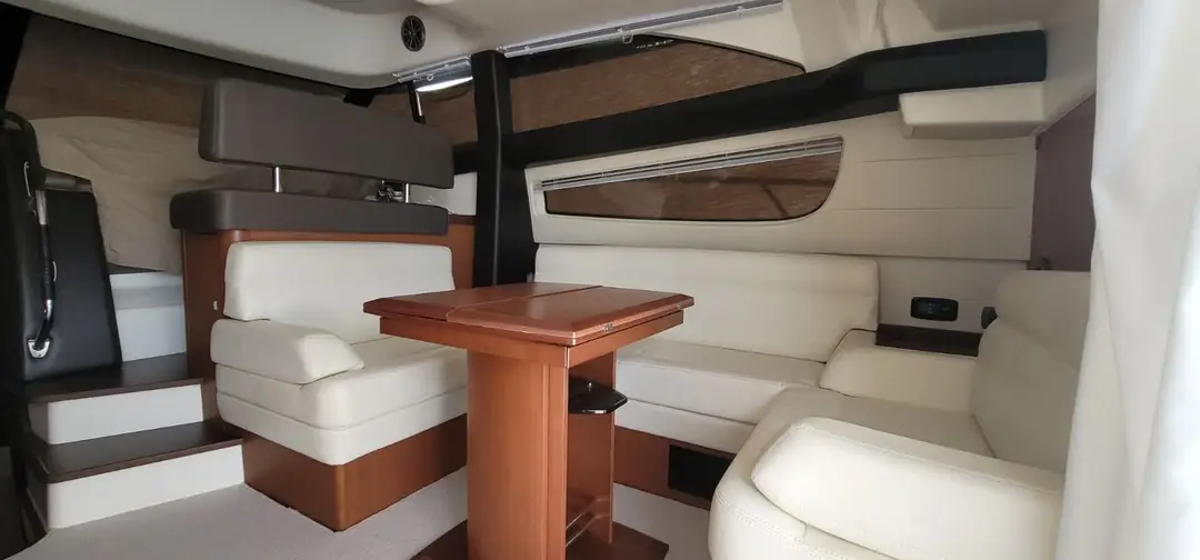 Prestige 440, кадр 5