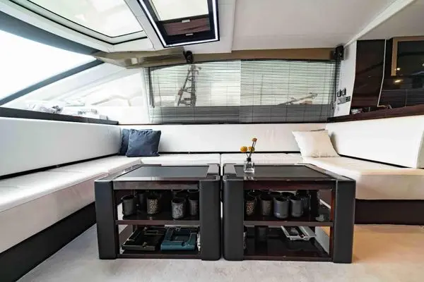 Grand Harbour Ruby 68s, image 4