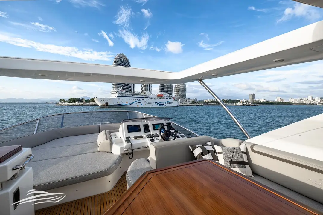 Azimut 70, кадр 3
