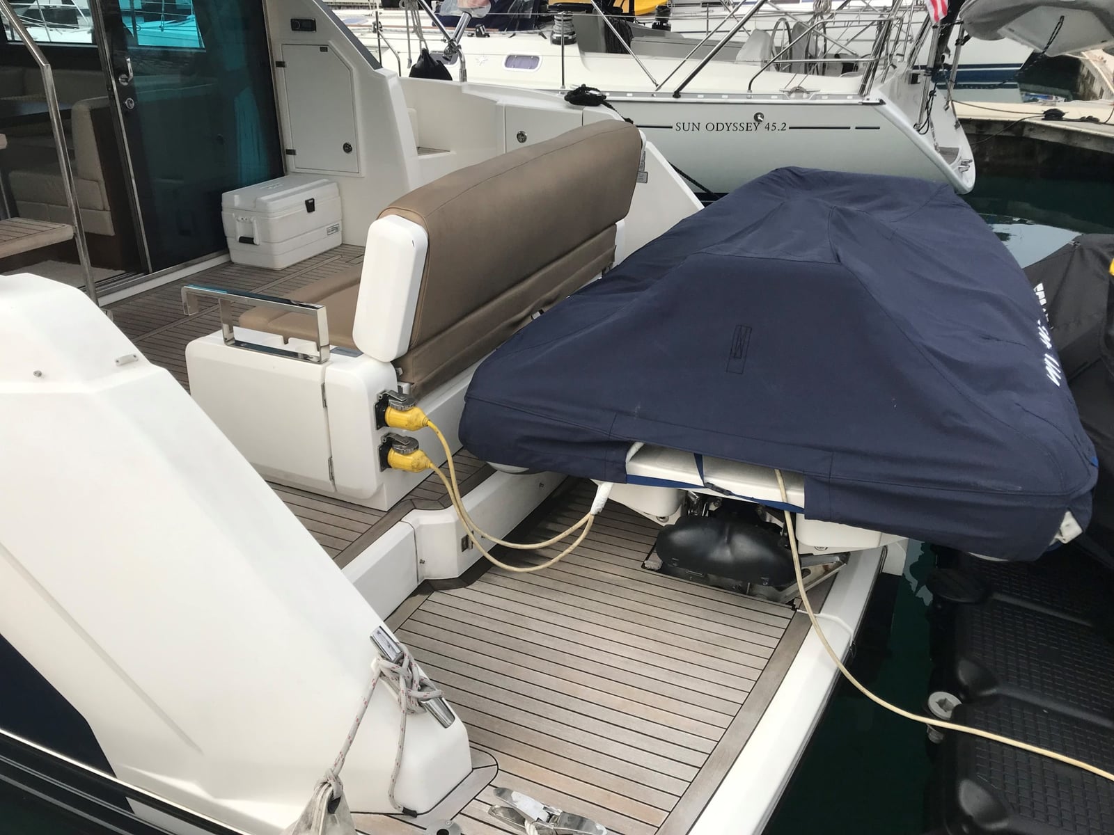 Fairline Squadron 42, кадр 4