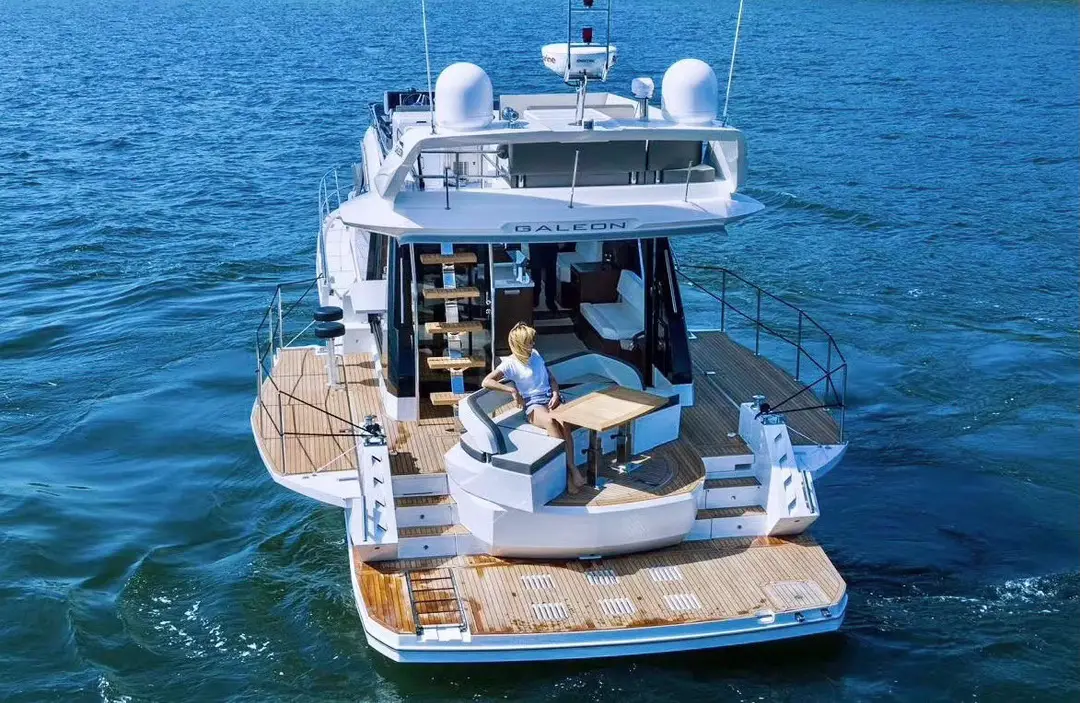 Galeon 500 FLY, кадр 3