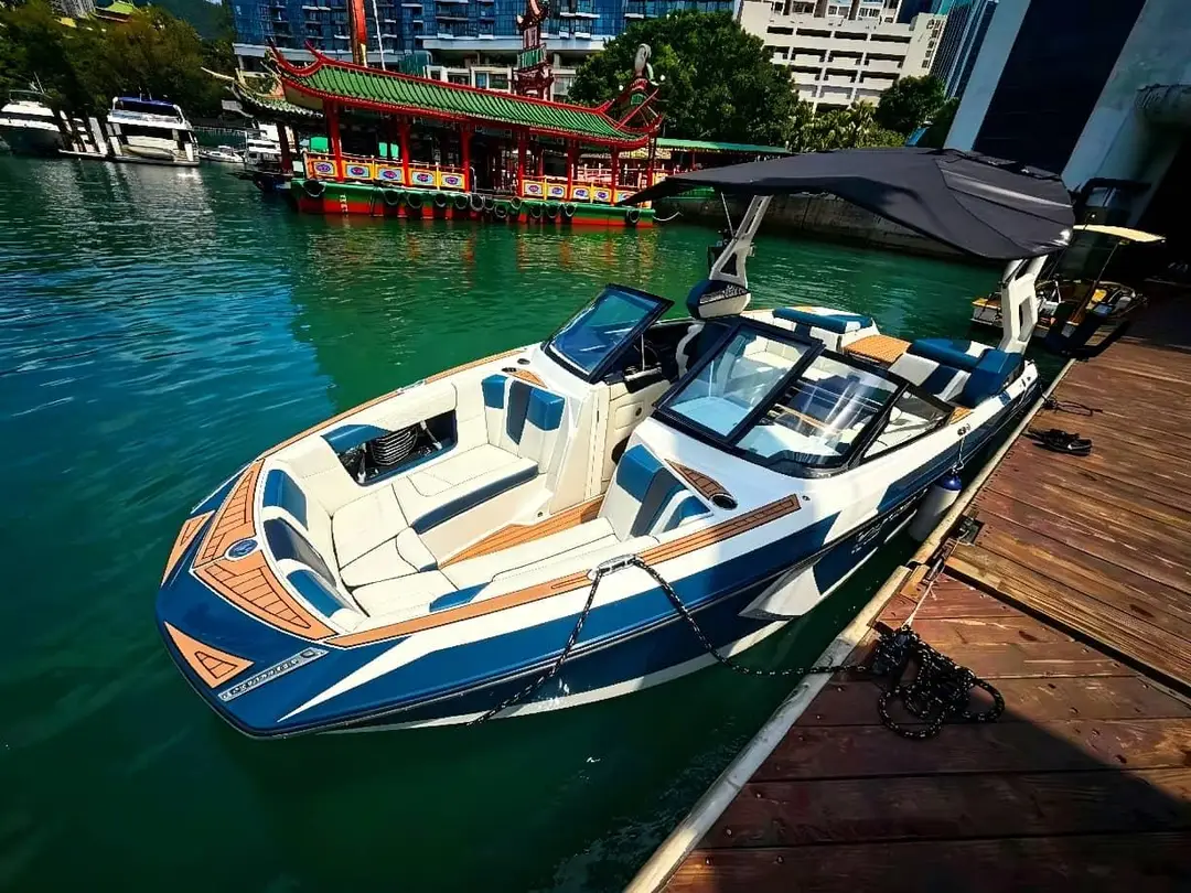 Nautique G23, кадр 2