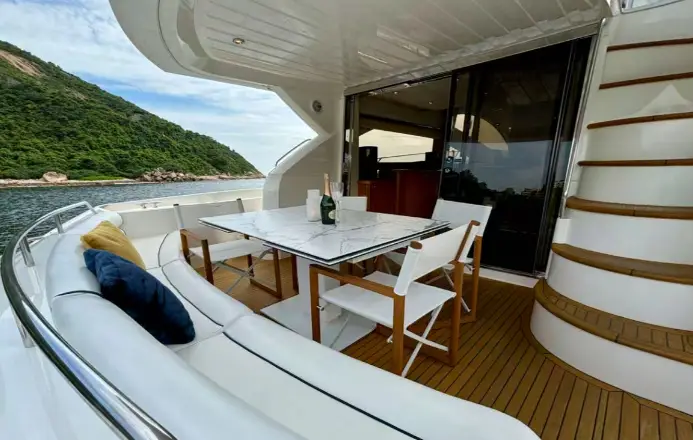 Sunseeker 60, кадр 4