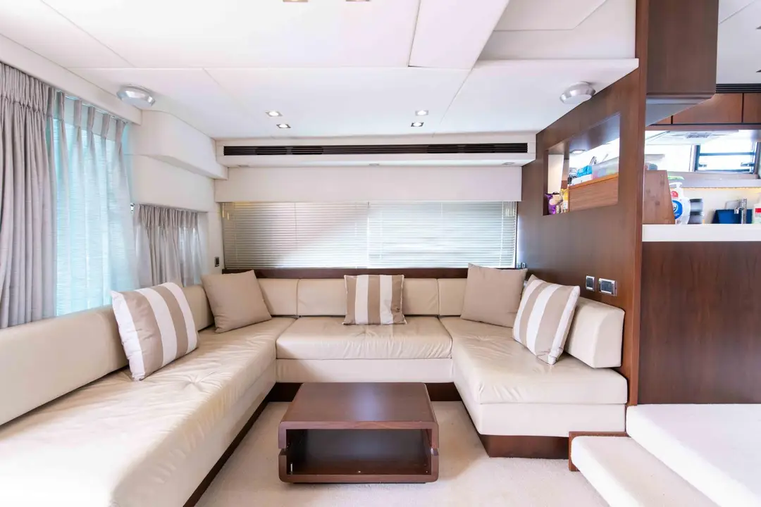 Fairline Squadron 60, кадр 6
