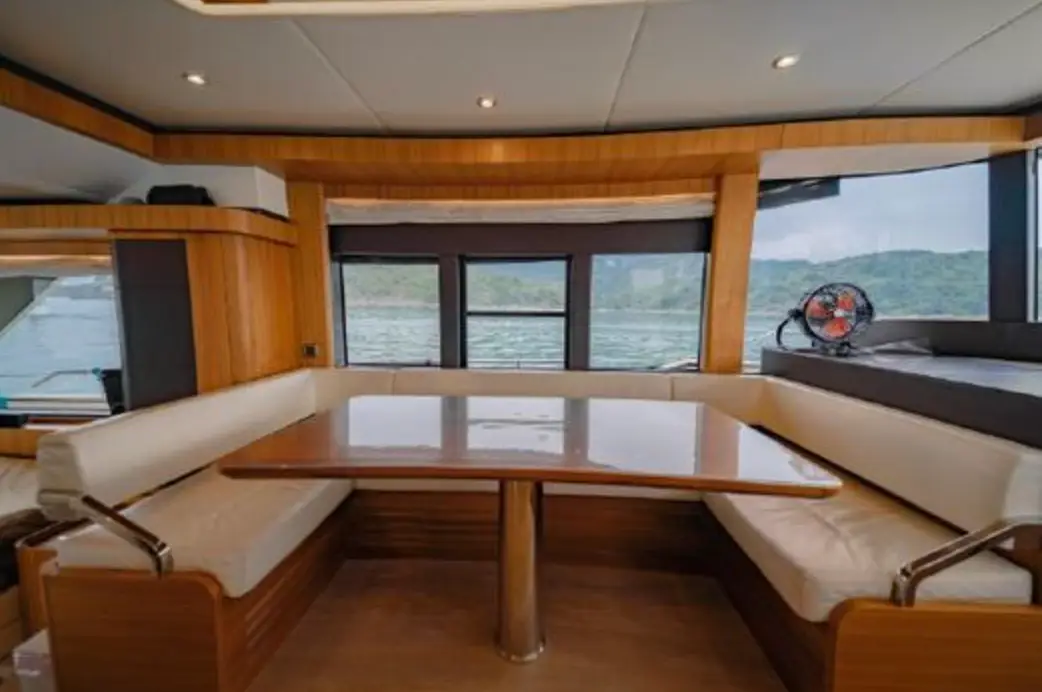 Absolute NAVETTA 58, кадр 5