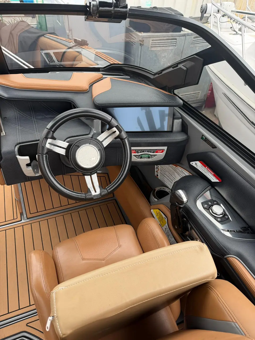 Nautique G23, кадр 5