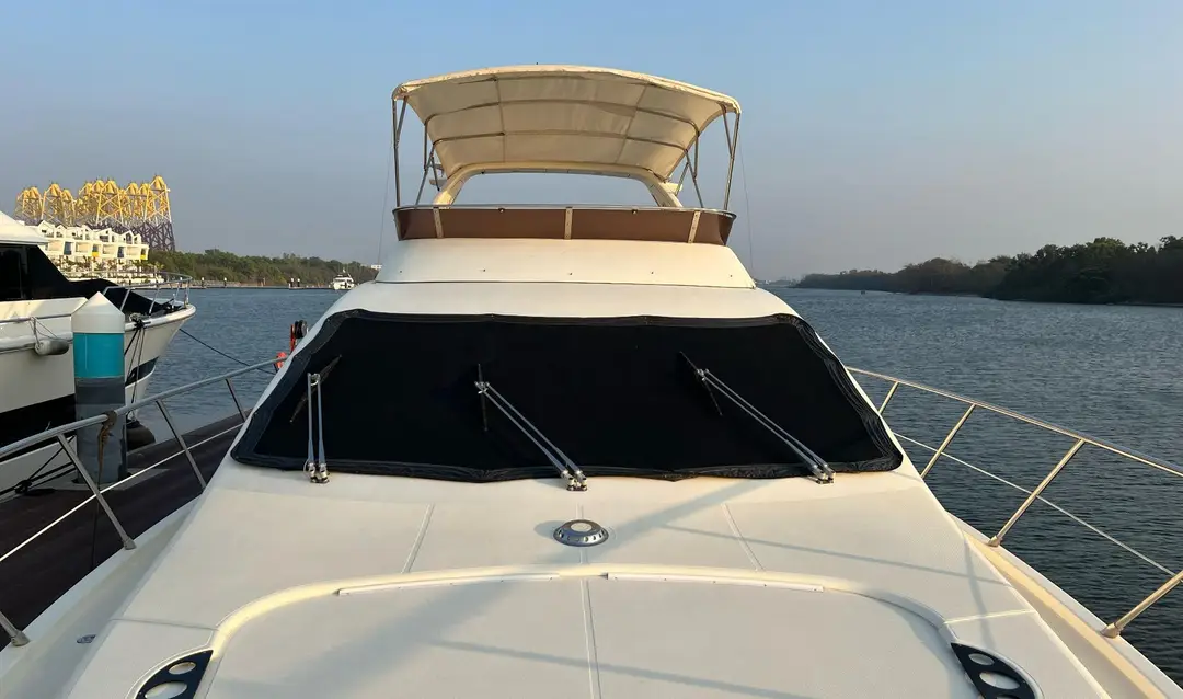 Azimut 62, кадр 4