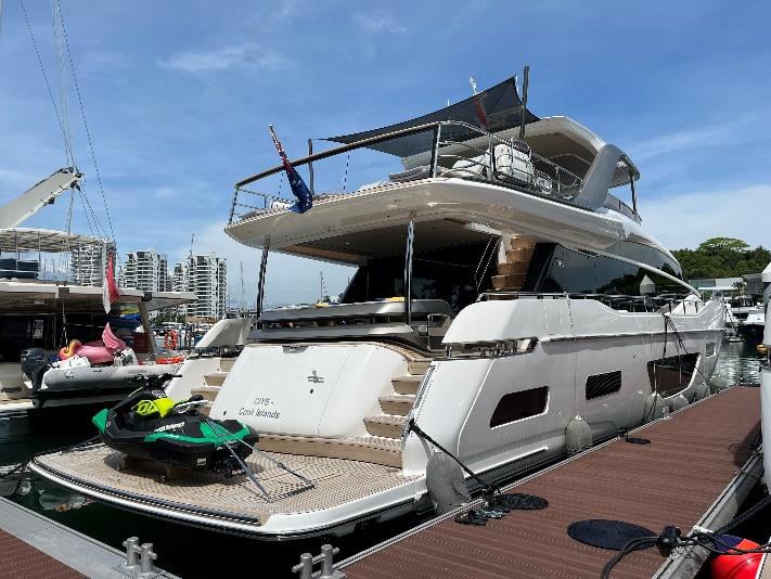 Princess Y85, кадр 3