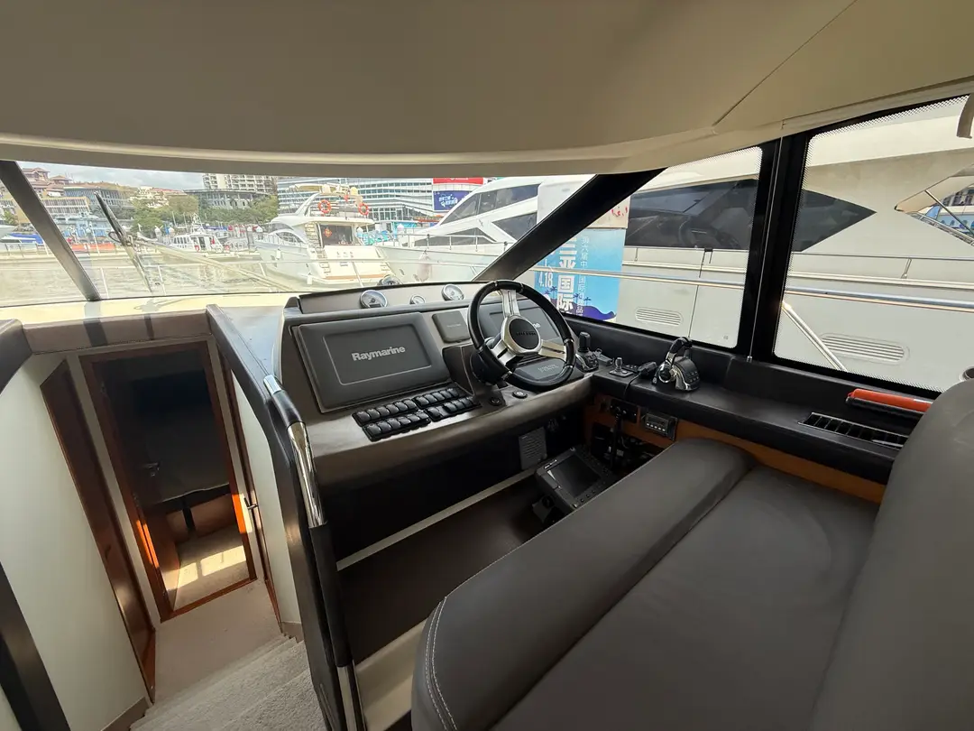 Prestige 500, кадр 4