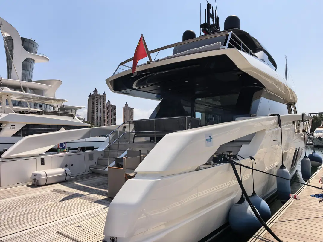 Sanlorenzo SX76, кадр 3