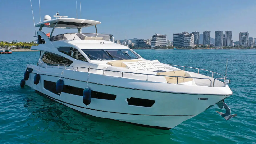 Sunseeker 75, кадр 3