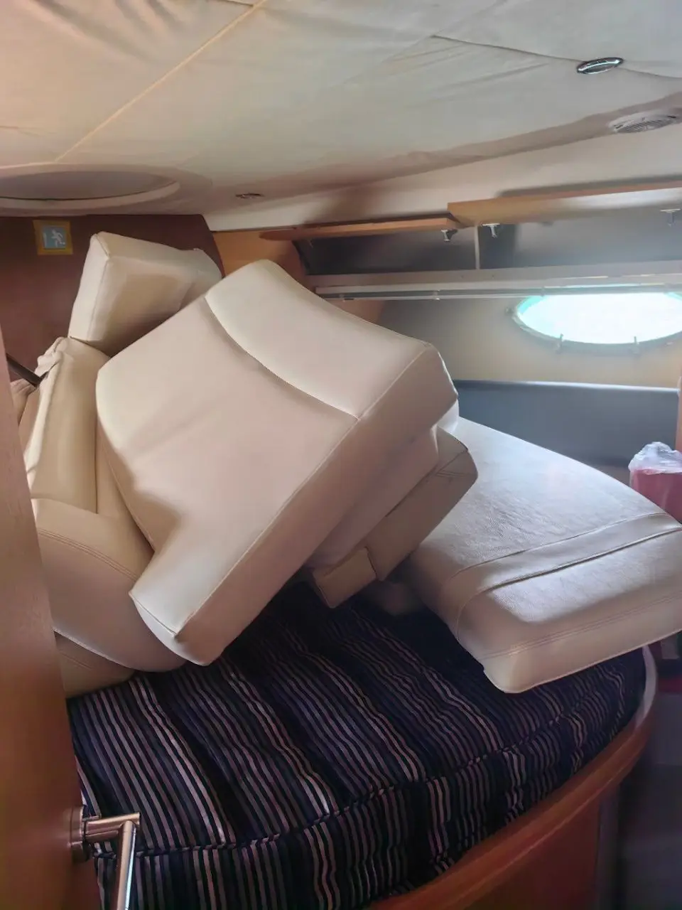 Princess 42, кадр 5