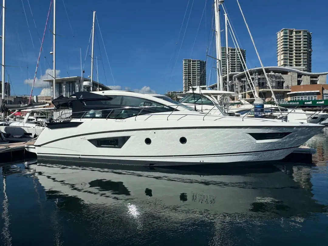 Beneteau GT46, кадр 2