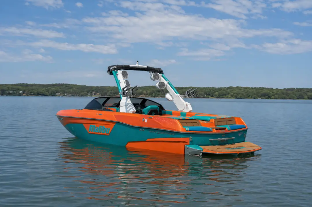 Malibu 23 LSV, кадр 4