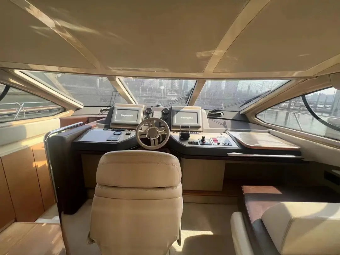 Azimut 60, кадр 3