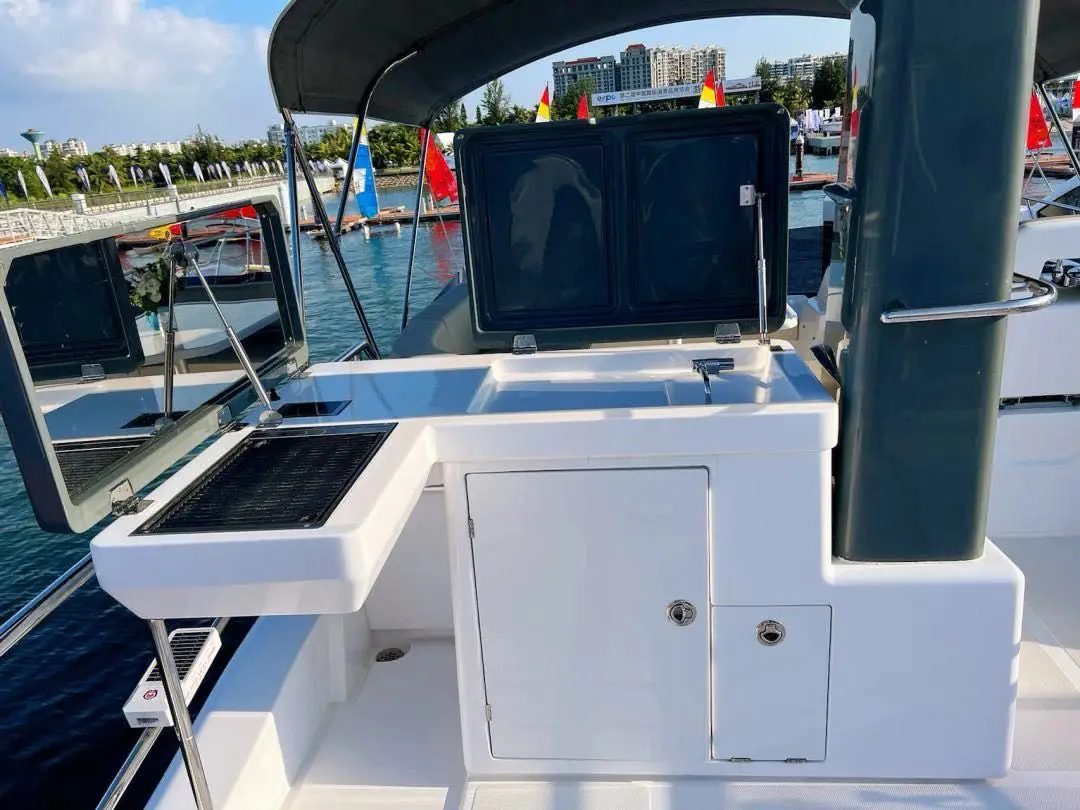 Azimut Magellano 43, кадр 5