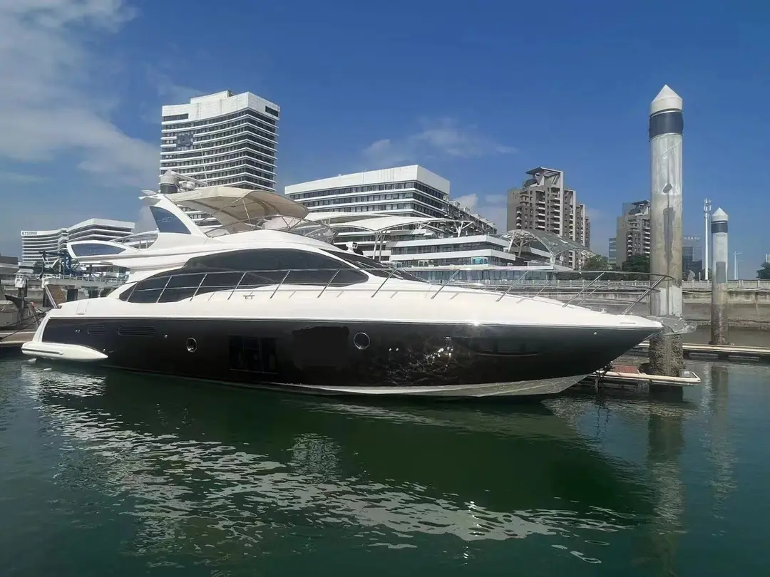 Azimut 60, кадр 2
