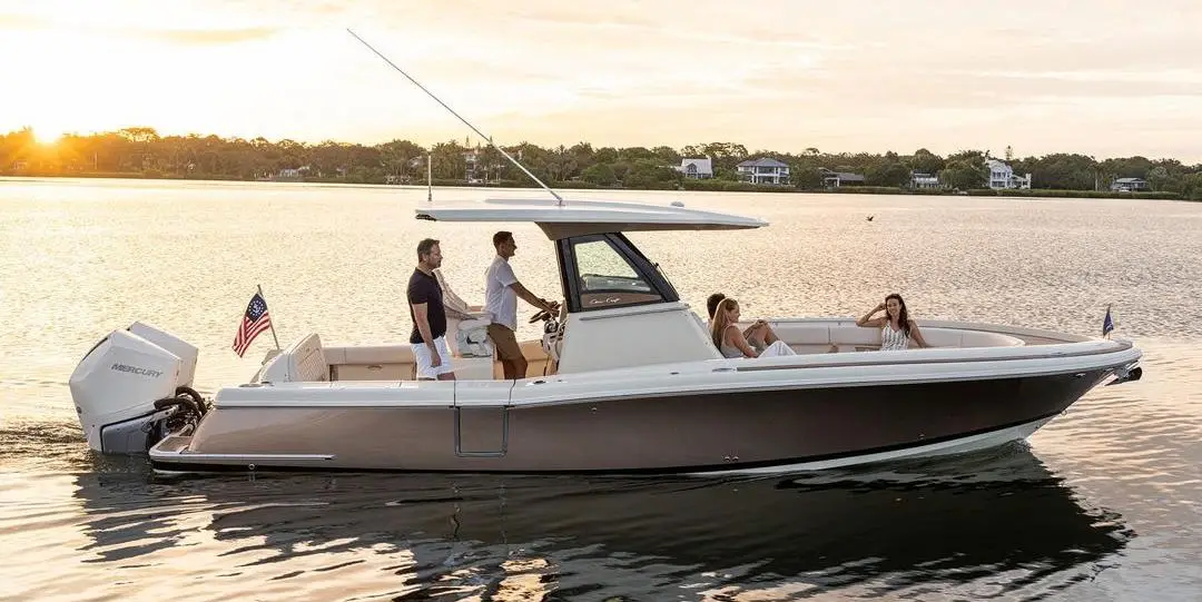 Chris-Craft CATALINA 30, кадр 3