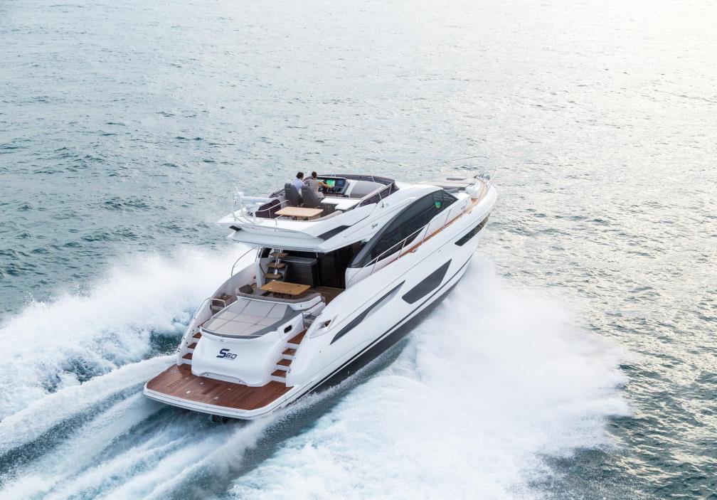 Princess S60, кадр 3