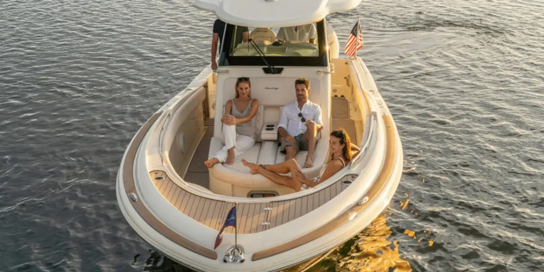 Chris-Craft CATALINA 30, кадр 6