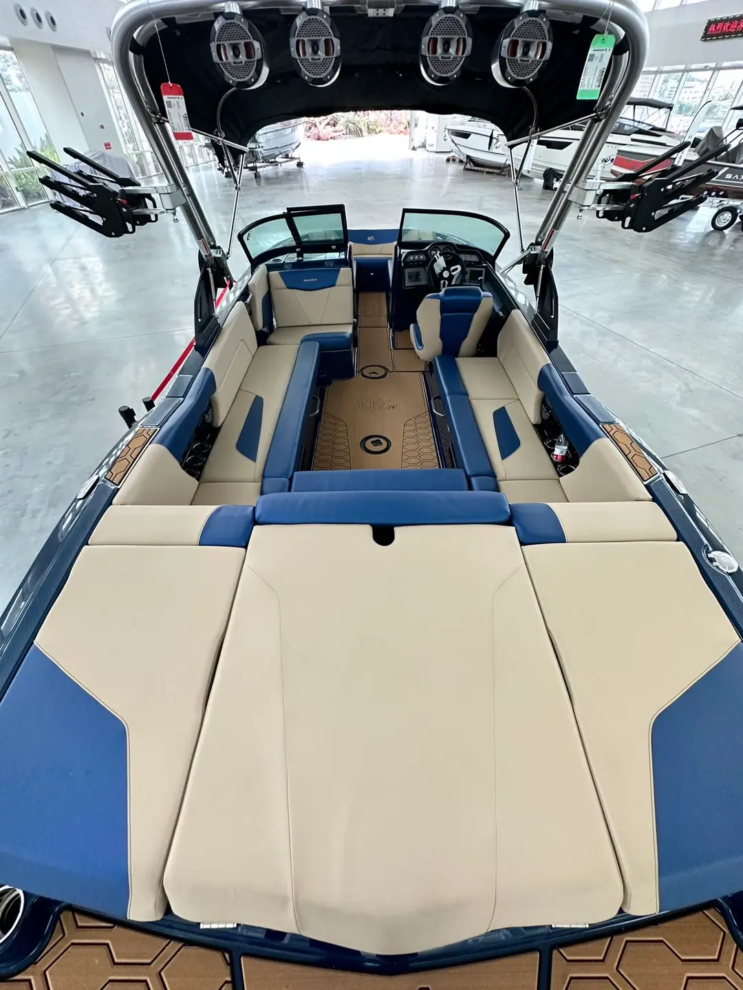 MasterCraft NXT 24, кадр 6