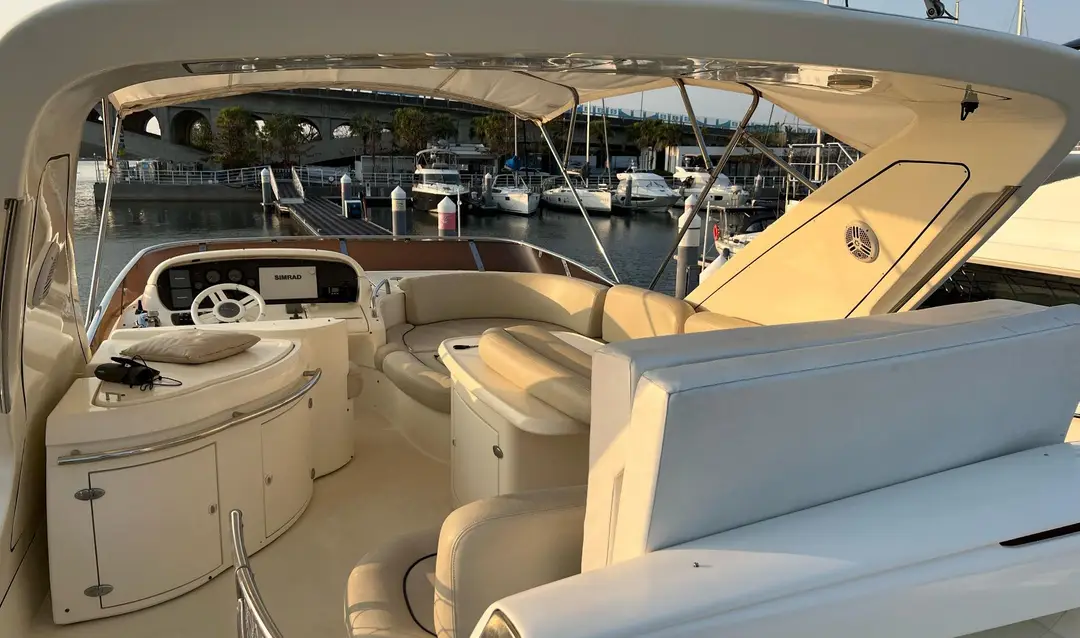 Azimut 62, кадр 6