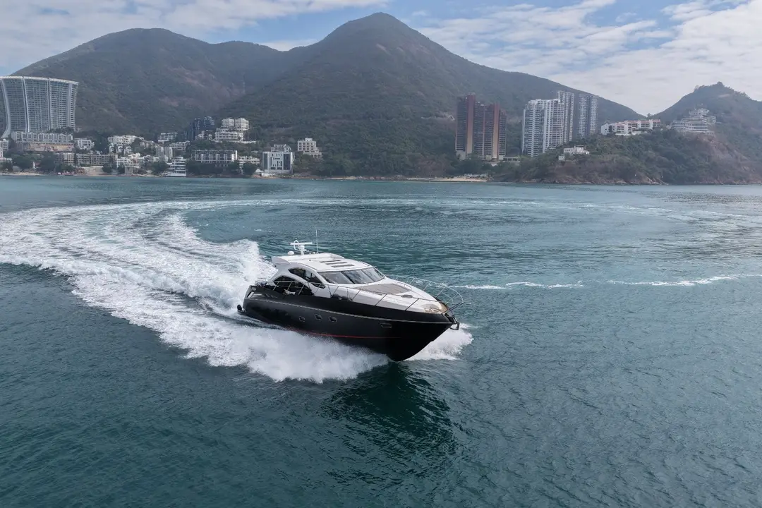 Sunseeker Predator 64, кадр 2