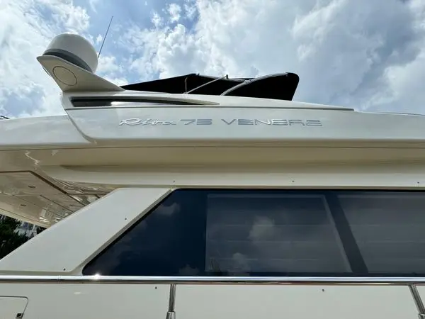 Riva 75 Venere, кадр 2