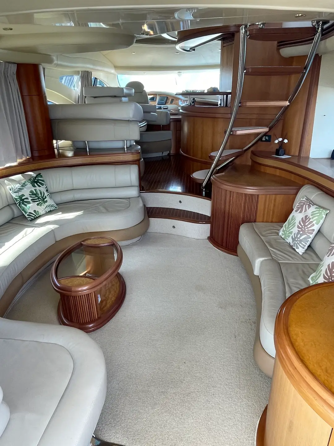Azimut 68, кадр 6