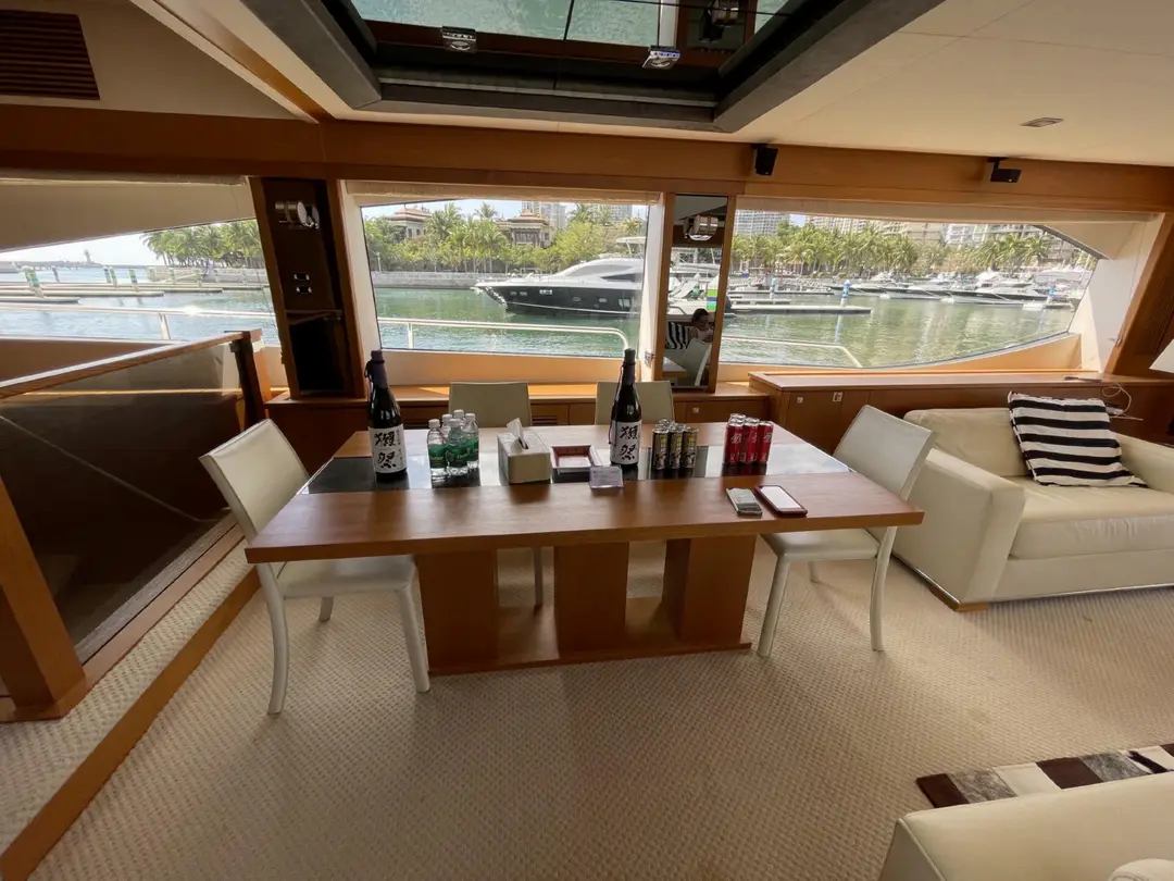 Sunseeker 88, кадр 5