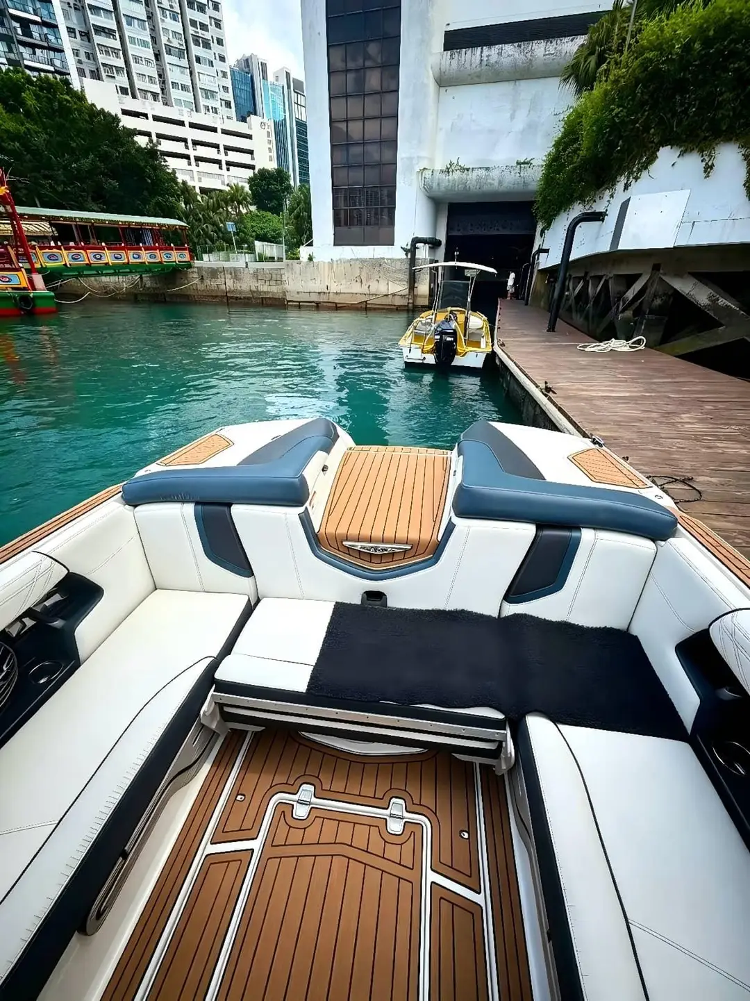 Nautique G23, кадр 5