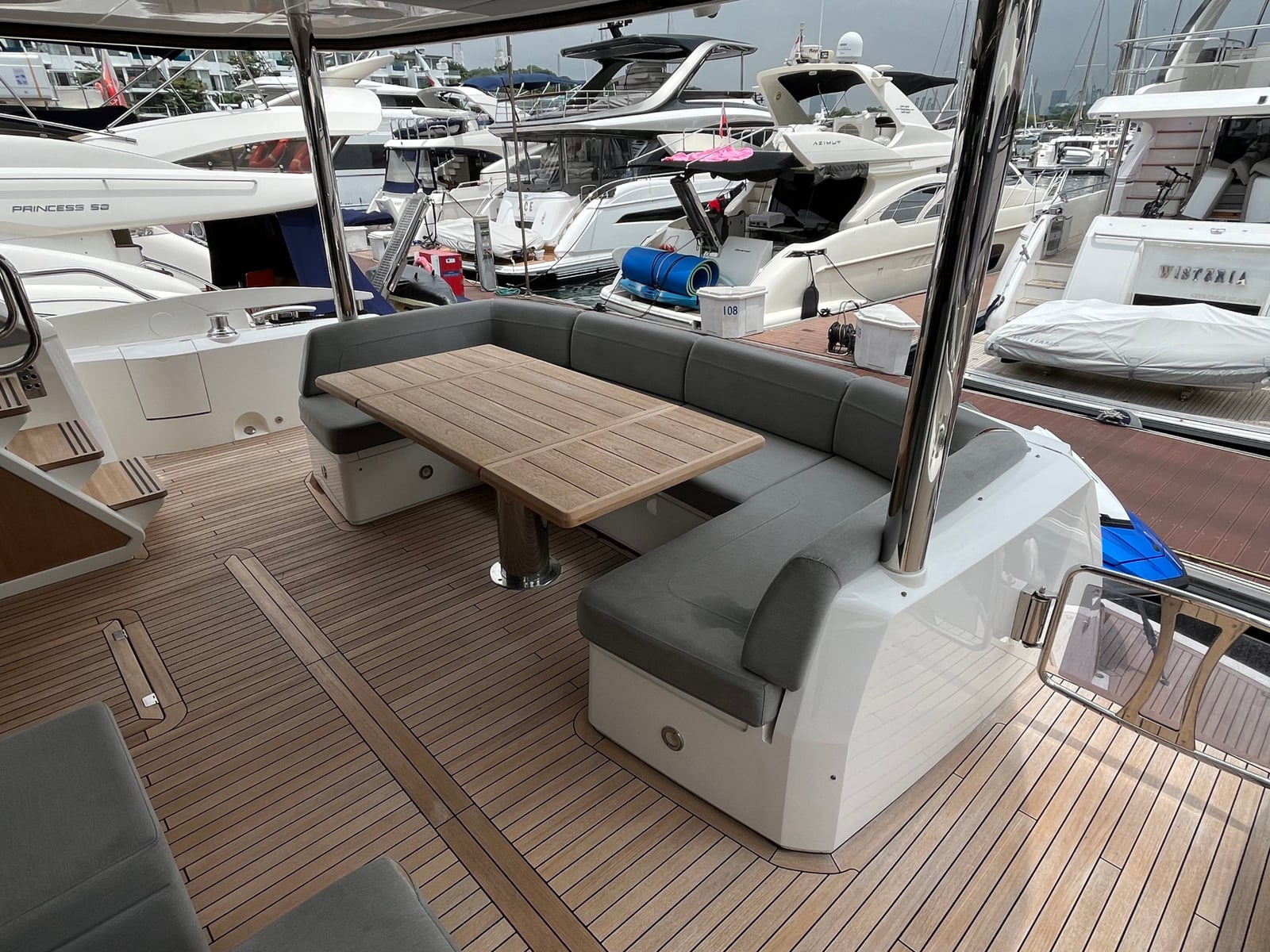 Sunseeker 76, кадр 5